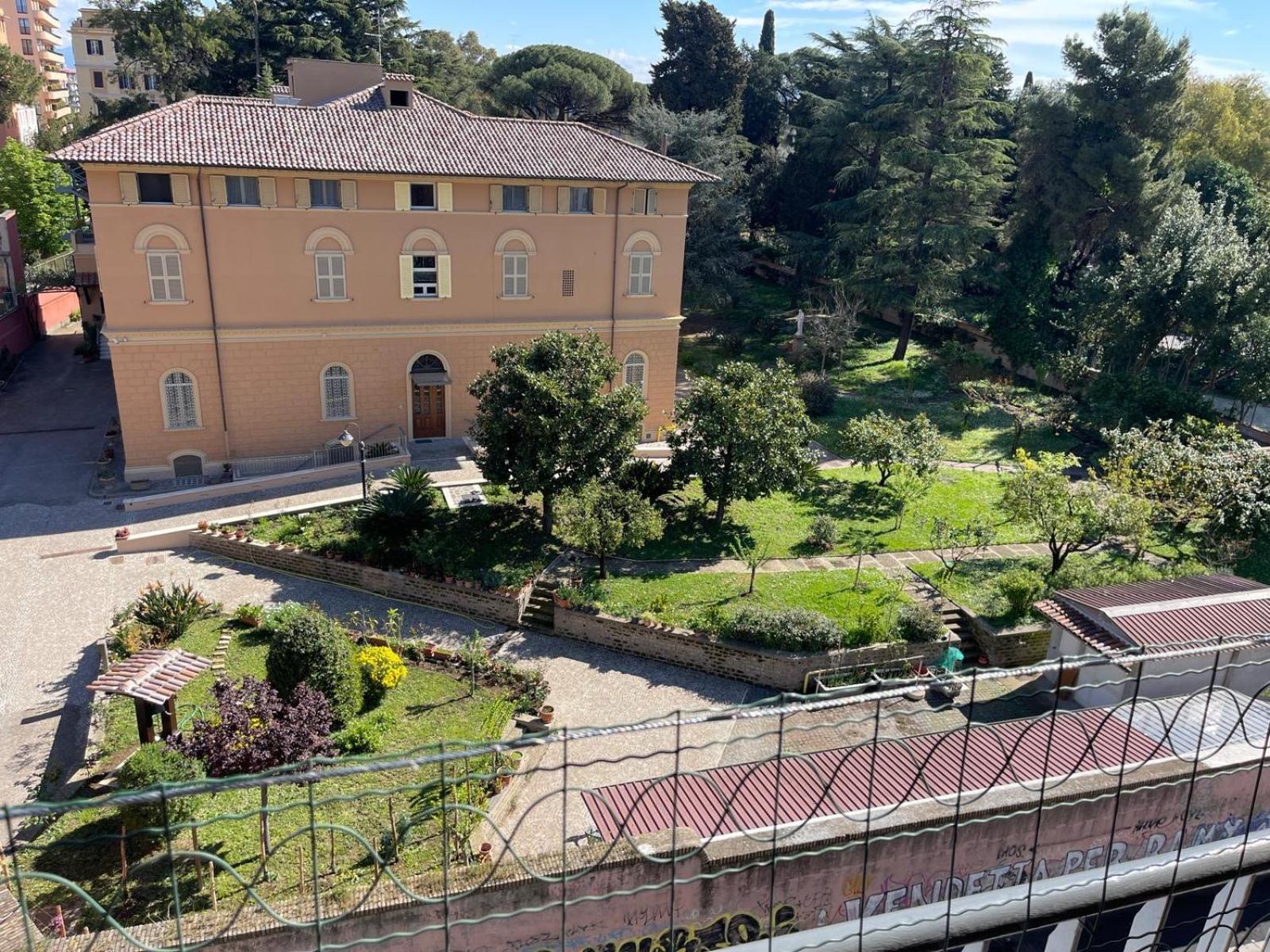 Edo's Rhome Rome